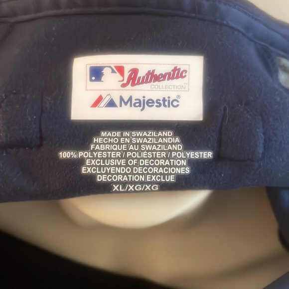 Majestic Boston Red Sox fleece lined jersey, size XL - Picture 5 of 7